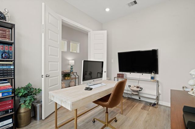 10407 Tranquil Cove Drive, Houston, TX 77043