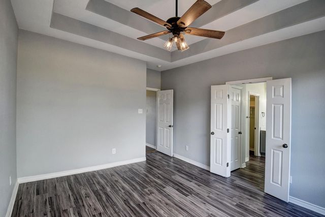 340 Rose Mayer LOOP, La Grange, TX 78945