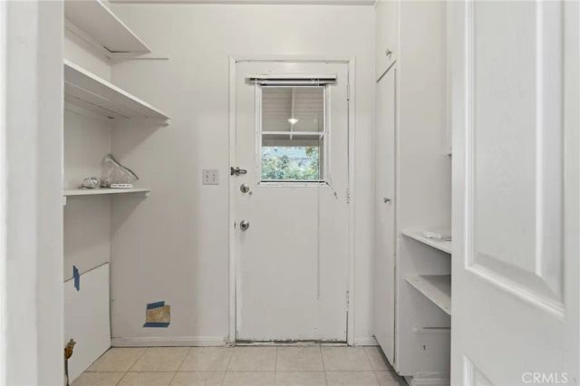 6451 Franrivers, West Hills, CA 91307
