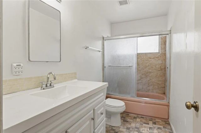 6451 Franrivers, West Hills, CA 91307