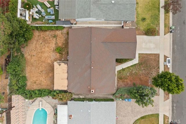 6451 Franrivers, West Hills, CA 91307