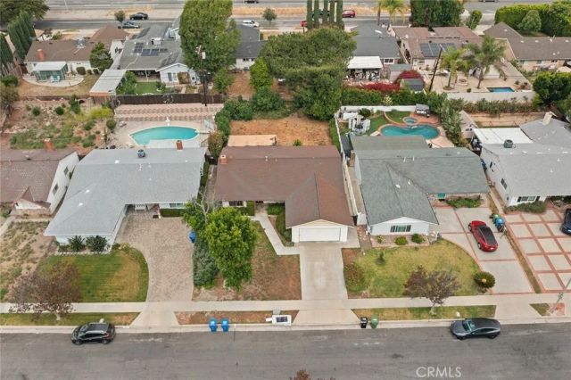 6451 Franrivers, West Hills, CA 91307