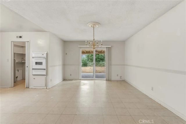 6451 Franrivers, West Hills, CA 91307