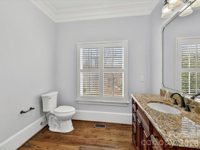 1805 Mt Isle Harbor Drive, Charlotte, NC 28214