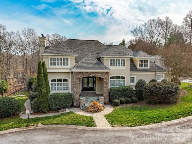 1805 Mt Isle Harbor Drive, Charlotte, NC 28214