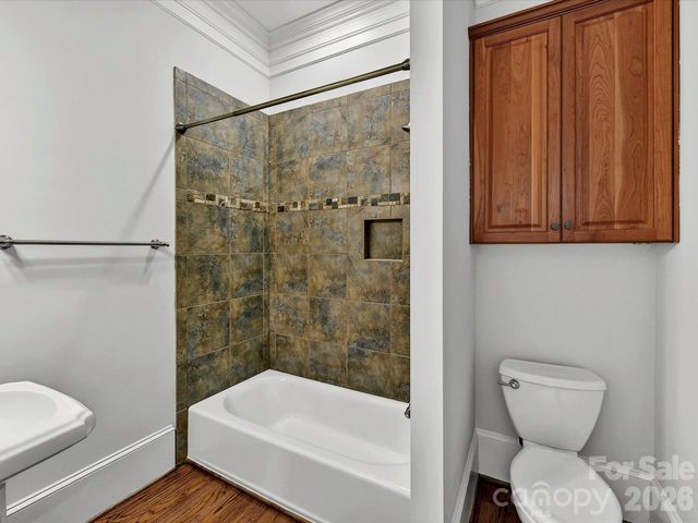 1805 Mt Isle Harbor Drive, Charlotte, NC 28214