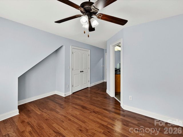 1805 Mt Isle Harbor Drive, Charlotte, NC 28214