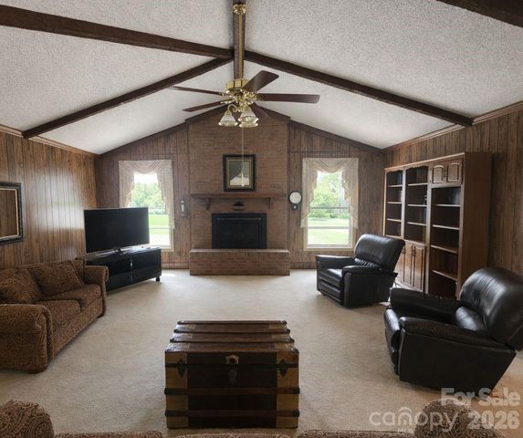 610 Landers Chapel Road, Lincolnton, NC 28092