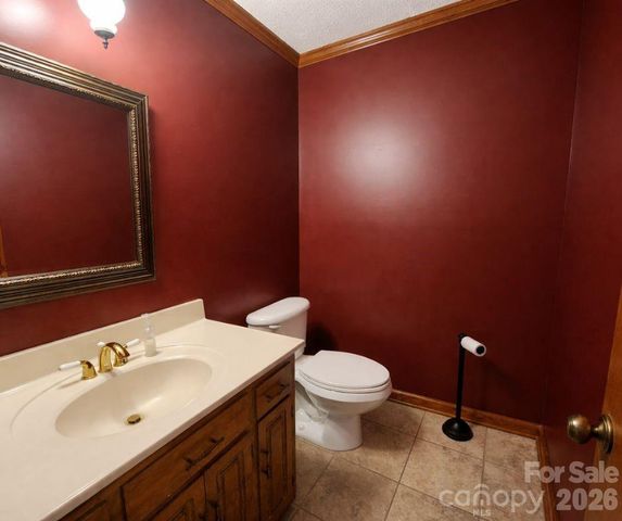 610 Landers Chapel Road, Lincolnton, NC 28092