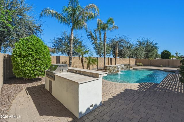 4060 E CANYON Way, Chandler, AZ 85249