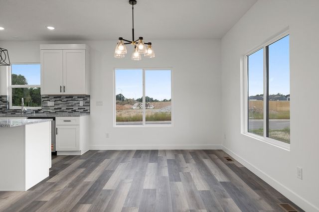 496 Bailiwick Drive, Rogersville, MO 65742