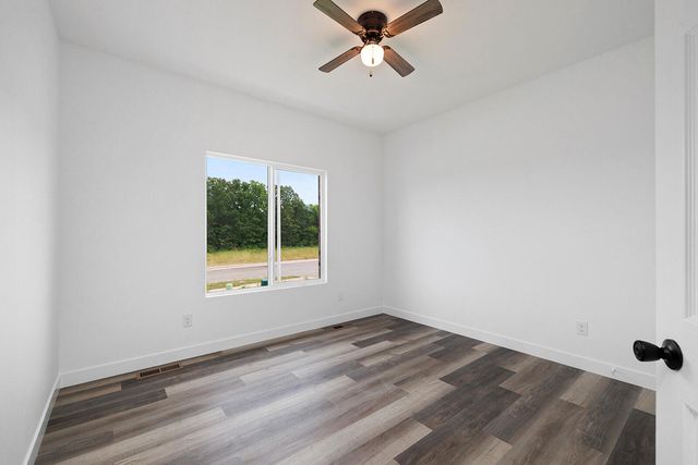 496 Bailiwick Drive, Rogersville, MO 65742