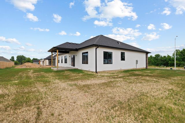 496 Bailiwick Drive, Rogersville, MO 65742