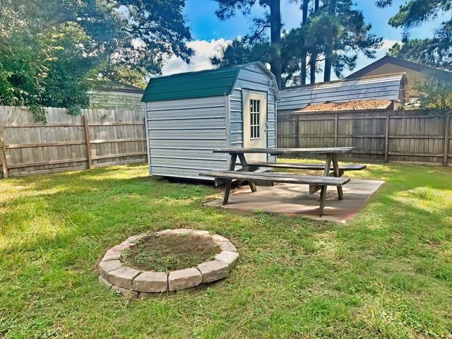 1291 Impala Drive, Onalaska, TX 77360