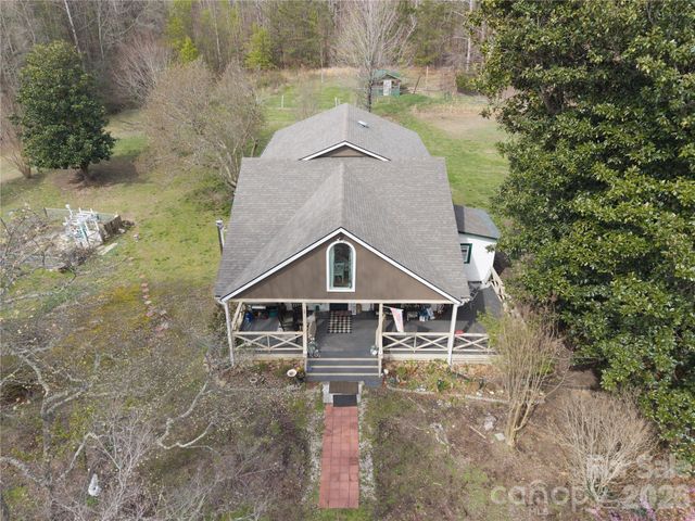 4100 S Fork Street, Hickory, NC 28602