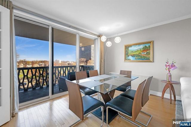2000 Linwood Avenue 5B, Fort Lee, NJ 07024