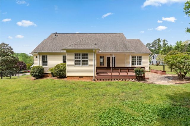 103 Stone Meadow Way, Easley, SC 29642
