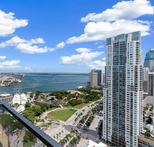 398 NE 5th 2016, Miami, FL 33132