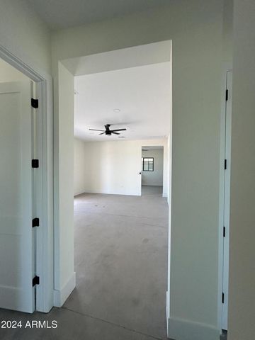 28804 N Edwards Road, San Tan Valley, AZ 85143