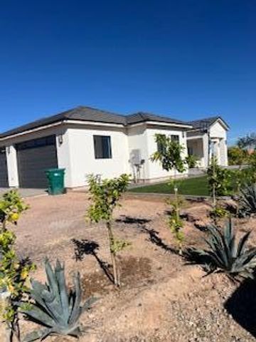 28804 N Edwards Road, San Tan Valley, AZ 85143