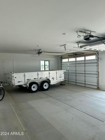 28804 N Edwards Road, San Tan Valley, AZ 85143