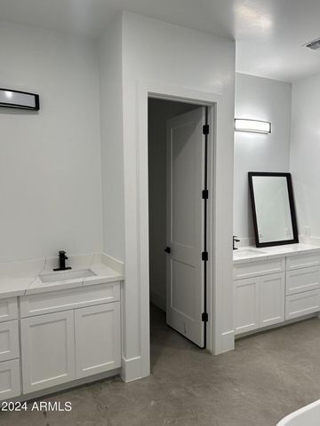 28804 N Edwards Road, San Tan Valley, AZ 85143