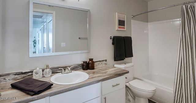 3255 S DORSEY Lane 2, Tempe, AZ 85282
