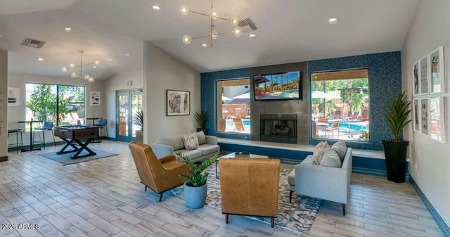 3255 S DORSEY Lane 2, Tempe, AZ 85282
