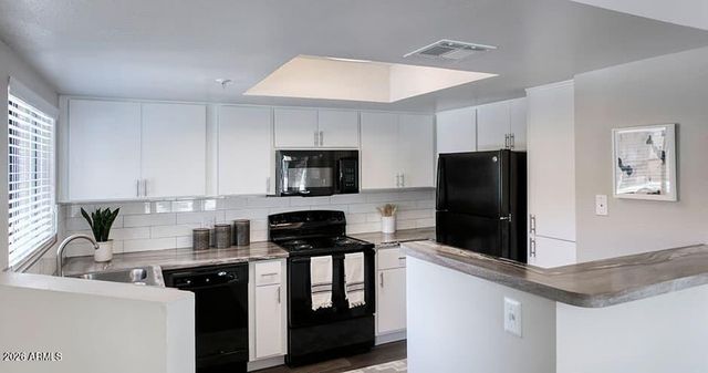 3255 S DORSEY Lane 2, Tempe, AZ 85282