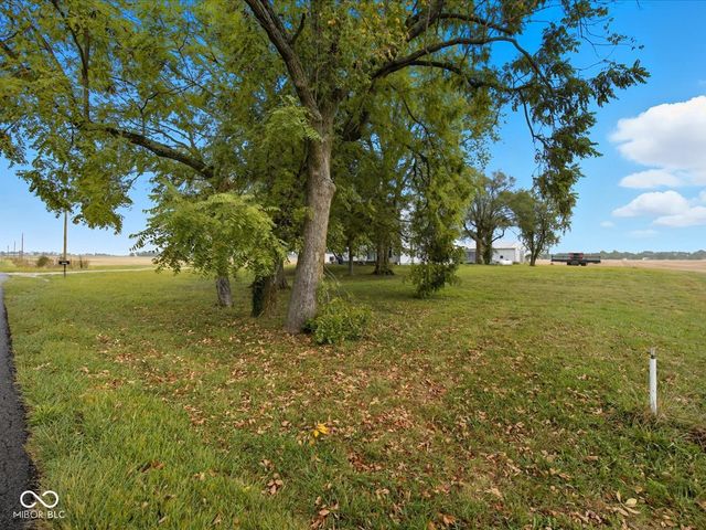 3768 S 275 W, Shelbyville, IN 46176