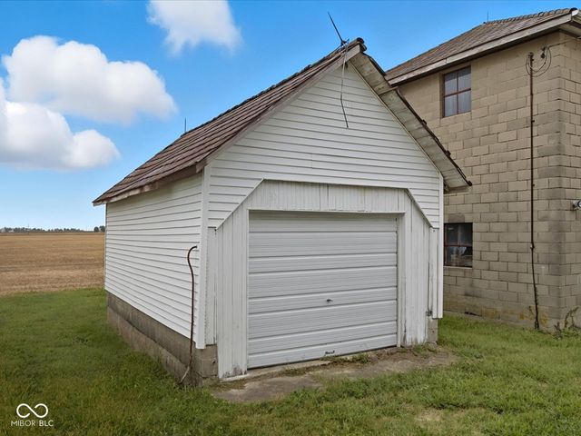 3768 S 275 W, Shelbyville, IN 46176