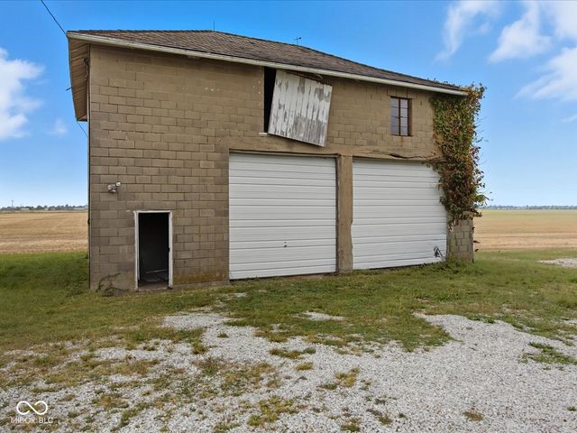 3768 S 275 W, Shelbyville, IN 46176