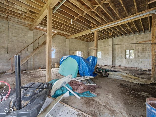 3768 S 275 W, Shelbyville, IN 46176