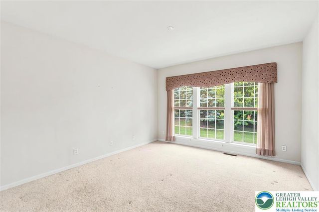 1526 Fox Lane, Upper Macungie Twp, PA 18031