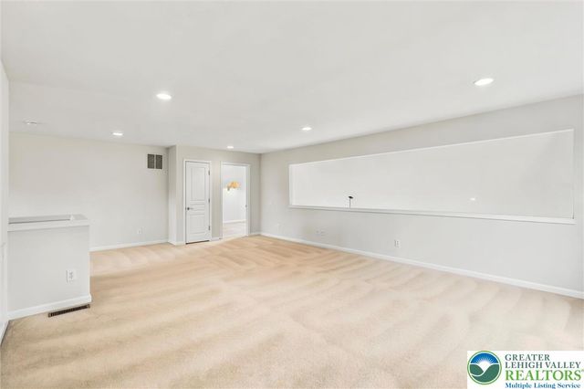 1526 Fox Lane, Upper Macungie Twp, PA 18031