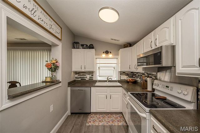 1101 Cliff Drive, Festus, MO 63028