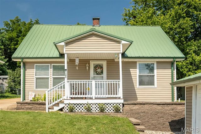 1101 Cliff Drive, Festus, MO 63028