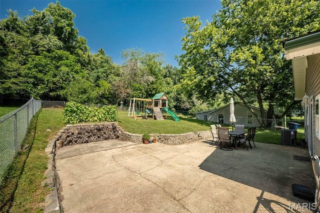 1101 Cliff Drive, Festus, MO 63028