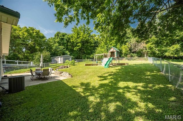 1101 Cliff Drive, Festus, MO 63028