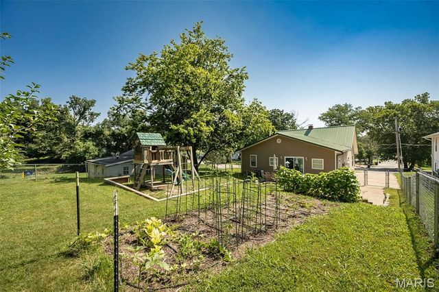 1101 Cliff Drive, Festus, MO 63028