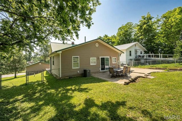 1101 Cliff Drive, Festus, MO 63028
