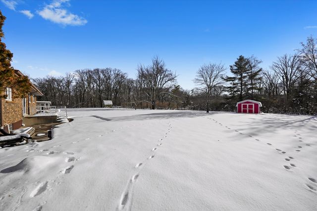 2033 E Hickory Street, Crete, IL 60417