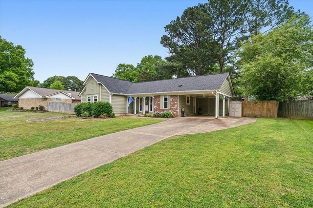 1070 GREENVIEW ROAD RD, Collierville, TN 38017