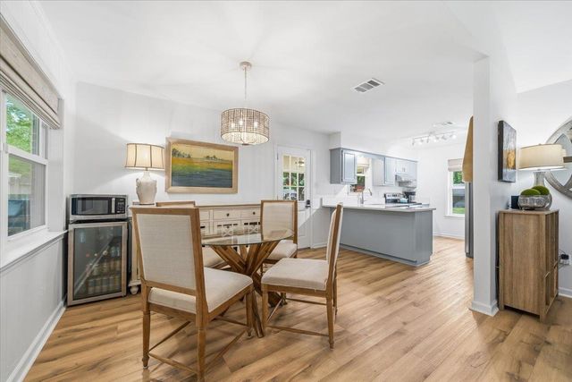 1070 GREENVIEW ROAD RD, Collierville, TN 38017