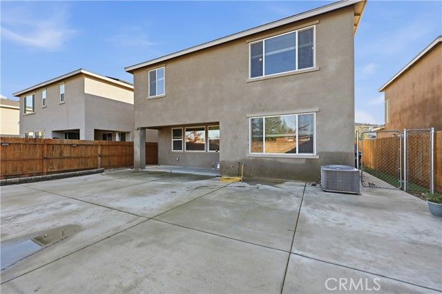2367 Explorador, Merced, CA 95340