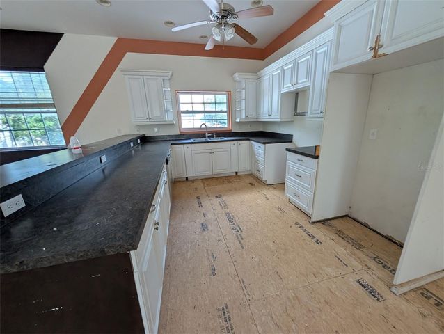 3006 HAWTHORNE STREET, Sarasota, FL 34239
