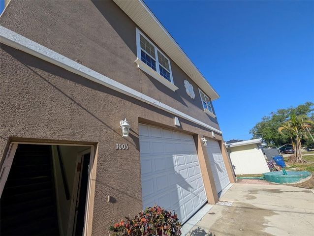 3006 HAWTHORNE STREET, Sarasota, FL 34239