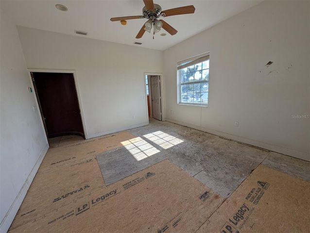 3006 HAWTHORNE STREET, Sarasota, FL 34239
