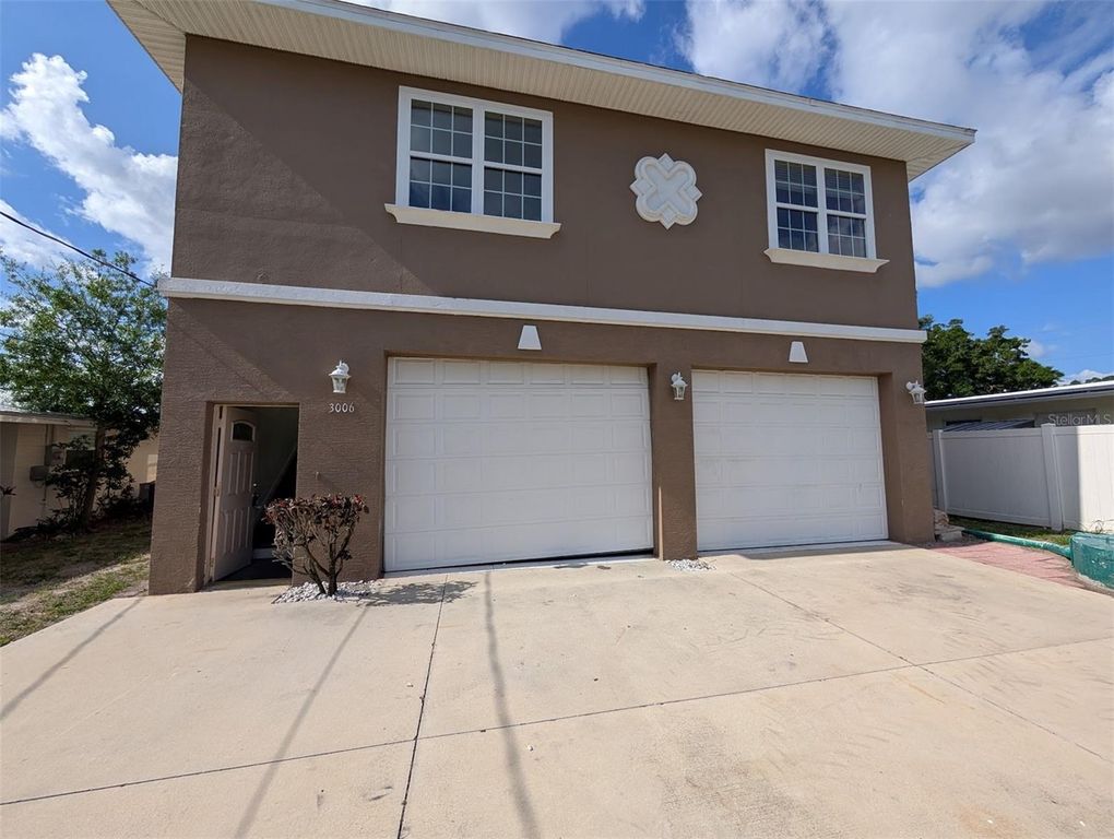 3006 HAWTHORNE STREET, Sarasota, FL 34239