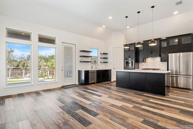 8619 Glass Gem, San Antonio, TX 78249